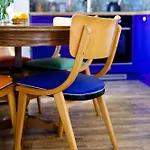 Przystanek W Kolorach świata Apartament *