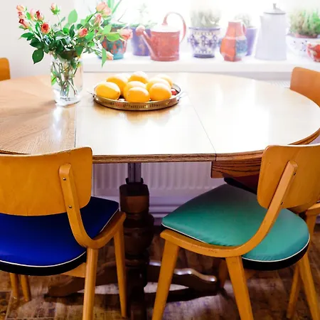 Przystanek W Kolorach Swiata * Jelenia Gora