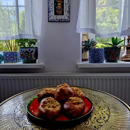 Przystanek W Kolorach Swiata * Jelenia Gora