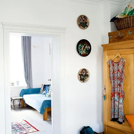 Apartment Przystanek W Kolorach Swiata