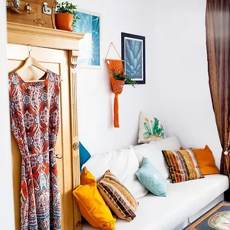 Przystanek W Kolorach Swiata * Jelenia Gora