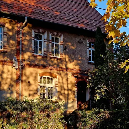 Przystanek W Kolorach Swiata Lejlighed Jelenia Góra