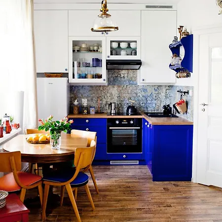 Apartment Przystanek W Kolorach Swiata Jelenia Gora