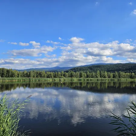 Apartment Przystanek W Kolorach Swiata Jelenia Gora