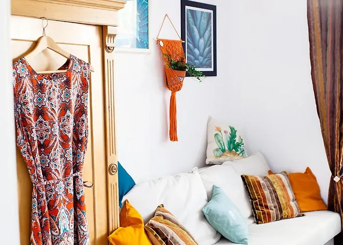 Przystanek W Kolorach Swiata * Jelenia Gora